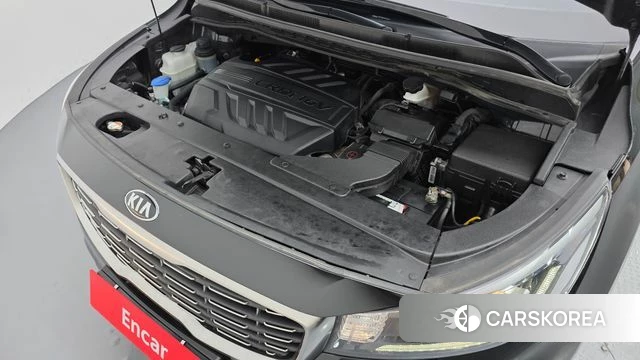 Kia The New Carnival id 4894986 из Кореи 16
