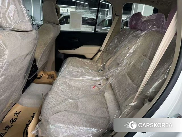 Toyota Land Cruiser (imported) 2024 Белый из Китая, фото 6