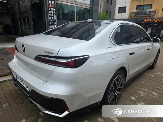 BMW 7 Series (G70) 2025 Белый из Кореи, фото 6