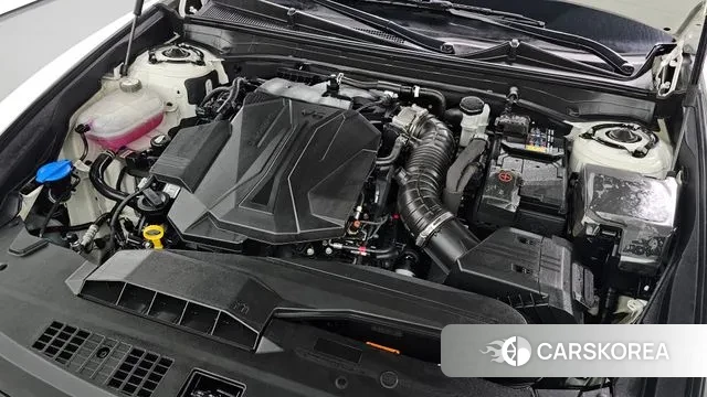 Hyundai Grandeur (GN7) id 2979311 из Кореи 16