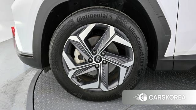 Hyundai Tucson (NX4) id 3819835 из Кореи 16