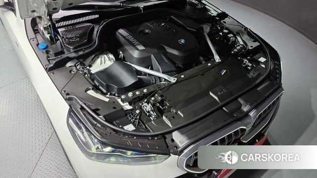 BMW 5 Series (G60) id 4752814 из Кореи 28