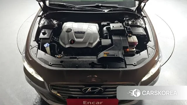 Hyundai Grandeur IG Hybrid id 3330618 из Кореи 16