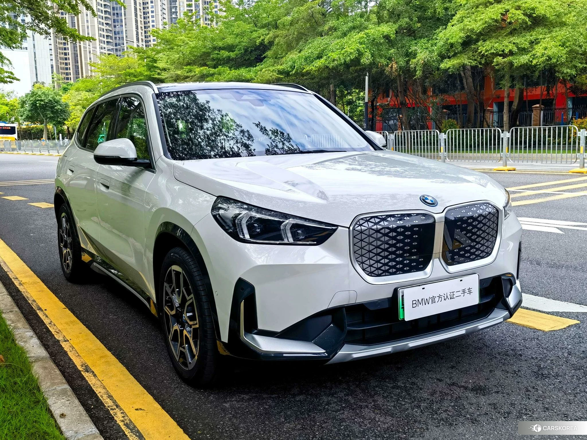 BMW iX1 id 4420080 из Китая 13