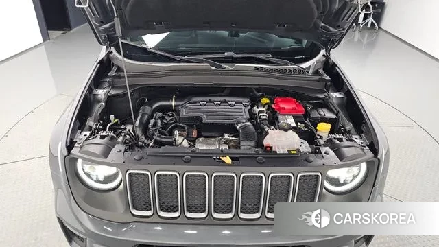 Jeep Renegade id 3544749 из Кореи 16