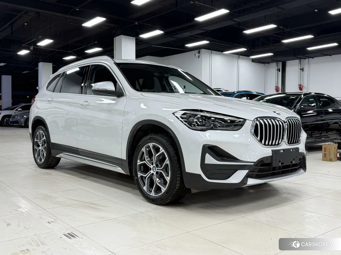 BMW X1 id 4453706 из Китая 17