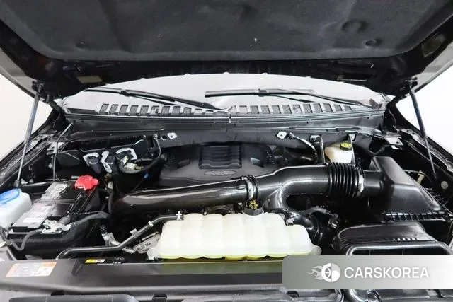 Ford Expeditation id 3477343 из Кореи 16