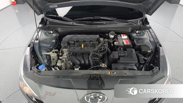 Hyundai Avante (CN7) id 3263425 из Кореи 16