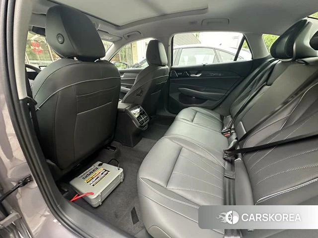 Volkswagen Passat id 4238216 из Китая 21