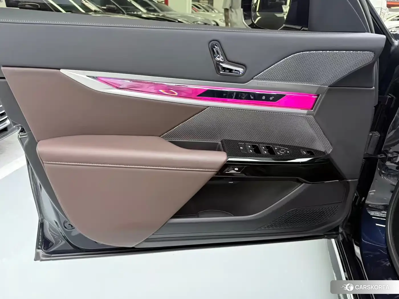 BMW 7 series id 4686255 из Китая 14