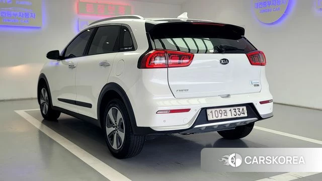 Kia Niro id 4471640 из Кореи 16