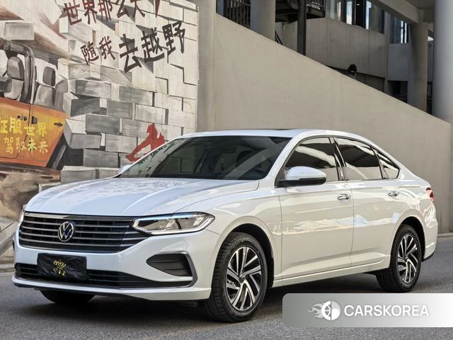 Volkswagen Lavida 2022 Белый из Китая, фото 6