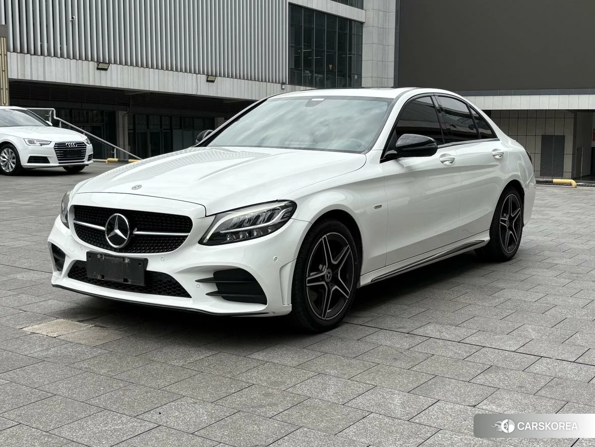 Mercedes-Benz Class C 2020 Белый из Китая, фото 6