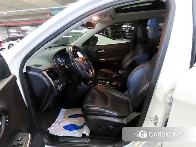 Jeep Cherokee (KL) id 3493616 из Кореи 16