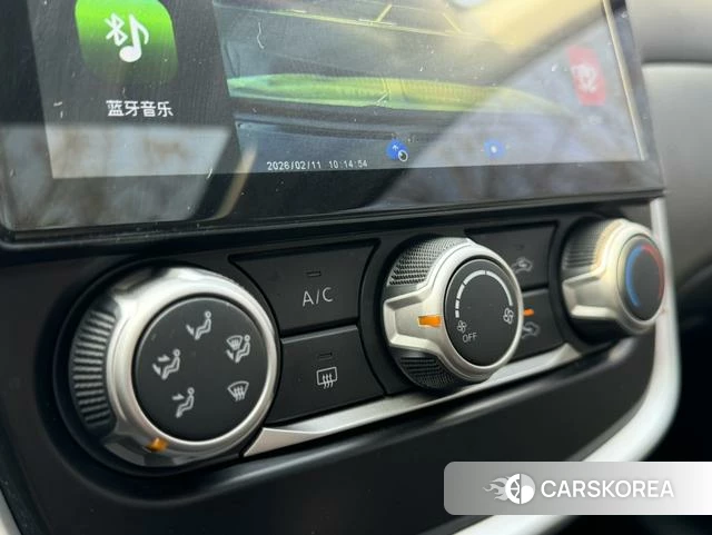 Nissan TIIDA id 4254584 из Китая 20