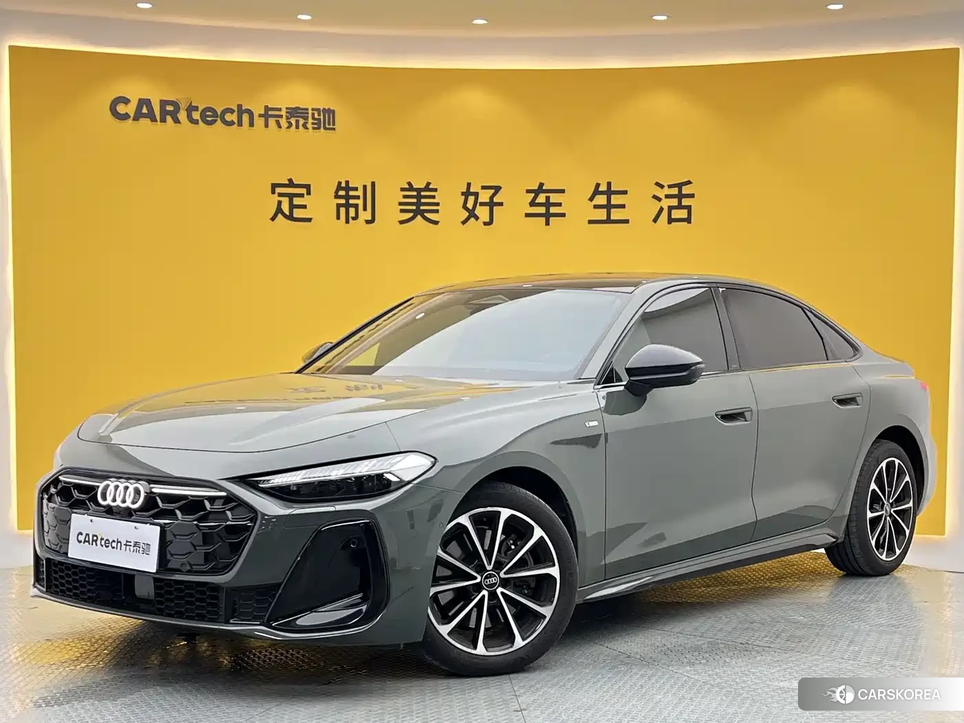 Audi A5L id 4545730 из Китая 24