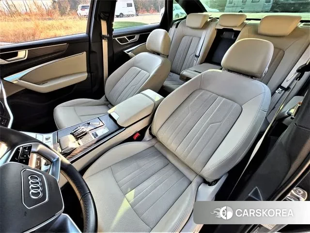 Audi A6 (C8) id 3645291 из Кореи 16