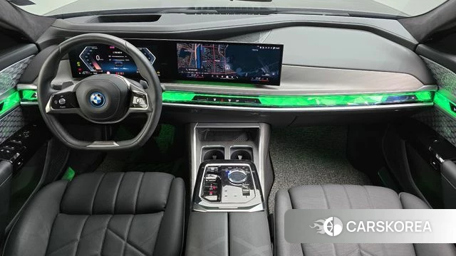BMW 7 Series (G70) id 4898272 из Кореи 26