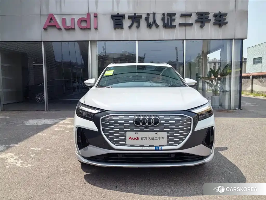Audi Q4 e-tron 2026 Белый из Китая, фото 6