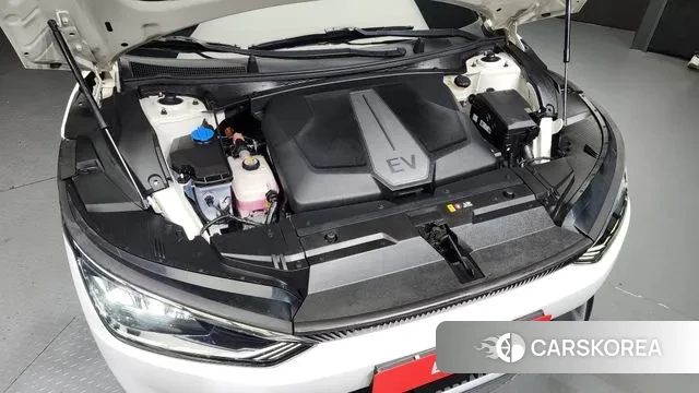 Kia EV6 id 3037419 из Кореи 16