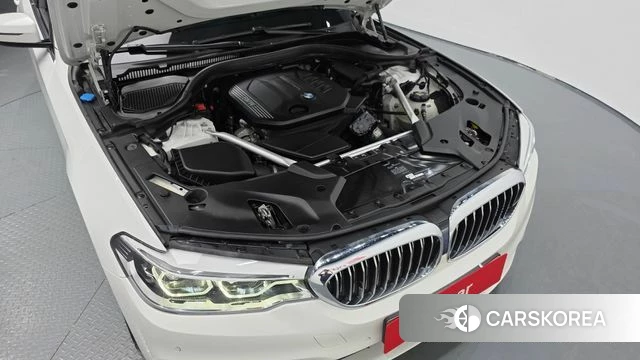 BMW 5 Series (G30) id 4338866 из Кореи 30