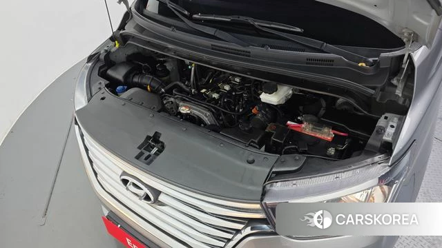 Hyundai The New Grand Starex id 4865508 из Кореи 16