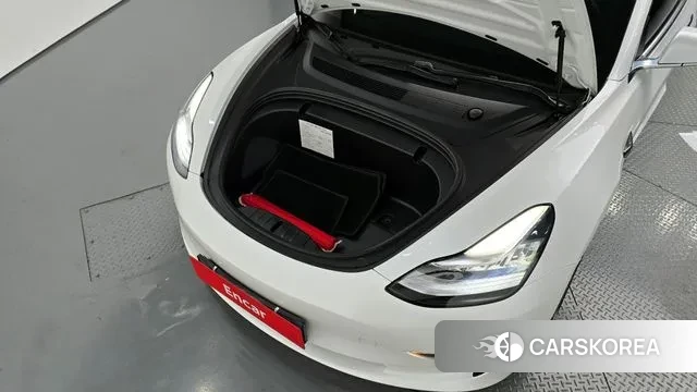Tesla Model 3 id 3176156 из Кореи 16
