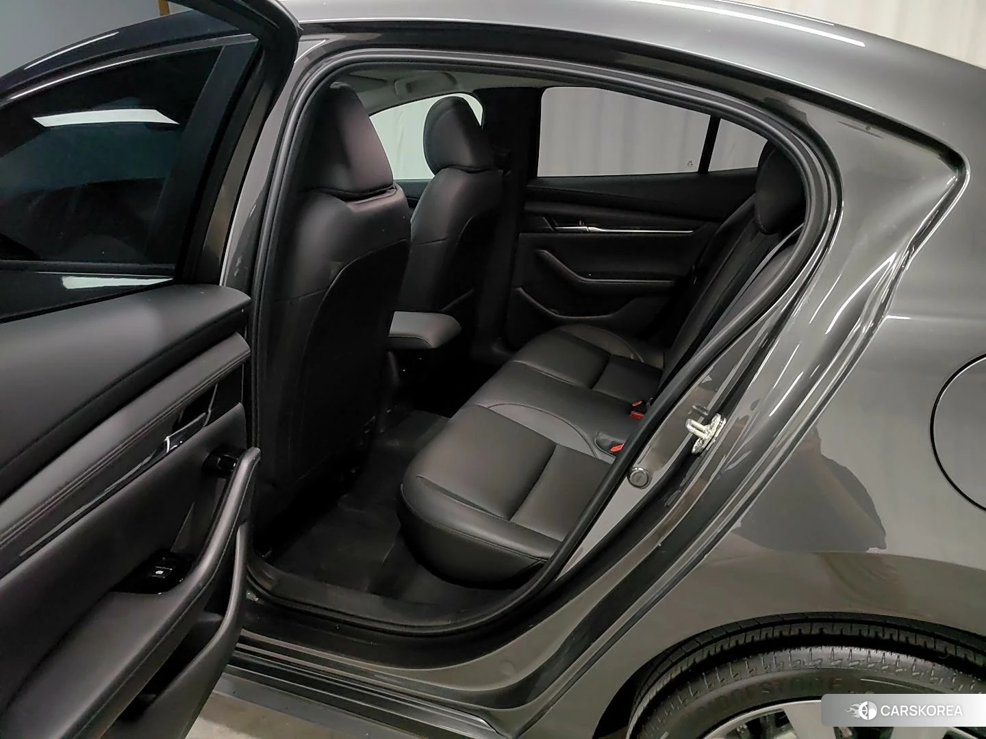 Mazda 3 id 4513486 из Китая 16