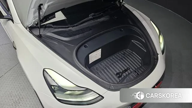 Tesla Model 3 id 2931448 из Кореи 16