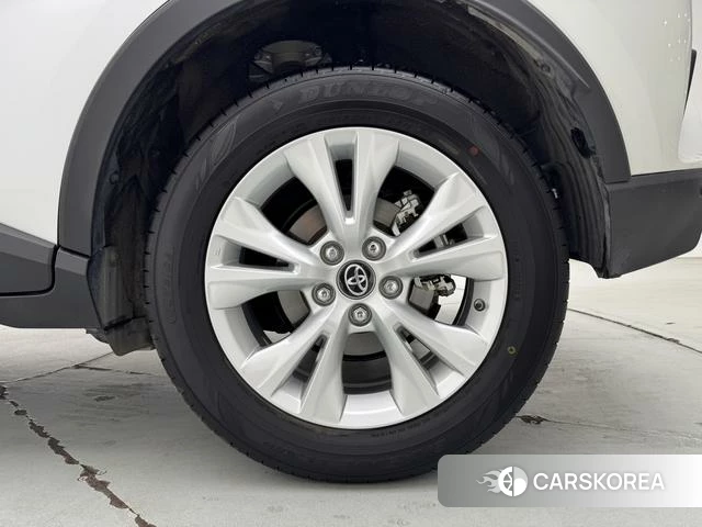 Toyota IZOA id 4258229 из Китая 24