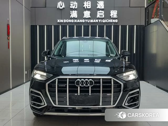 Audi Q5L 2021 Черный из Китая, фото 6