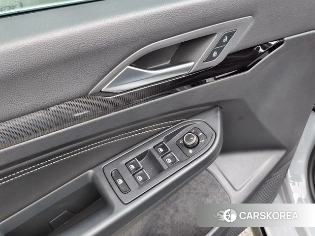 Volkswagen Golf id 4313469 из Китая 18