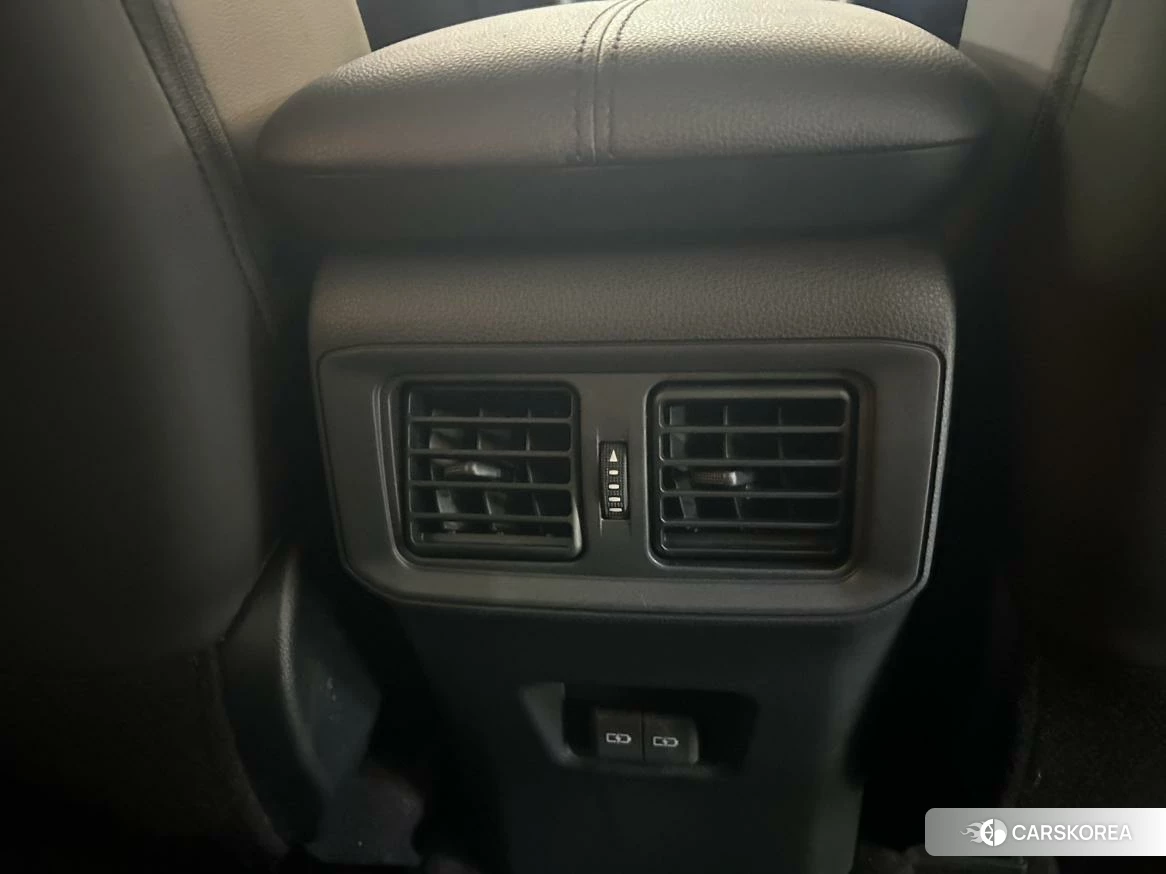 Toyota RAV4 id 4510419 из Китая 10