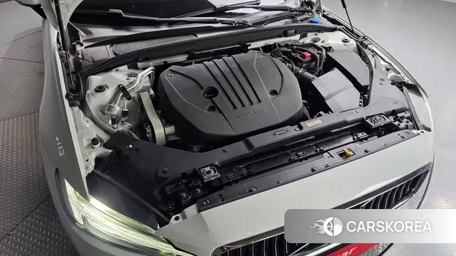 Volvo S60 3rd generation id 2901820 из Кореи 16