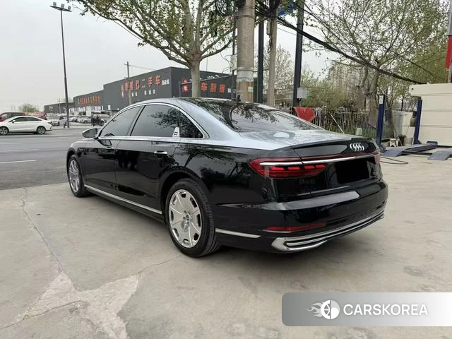 Audi A8 2023 Черный из Китая, фото 6