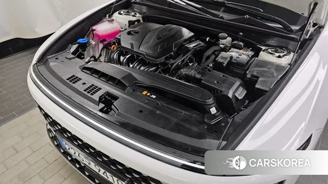 Hyundai Grandeur (GN7) id 3436804 из Кореи 16