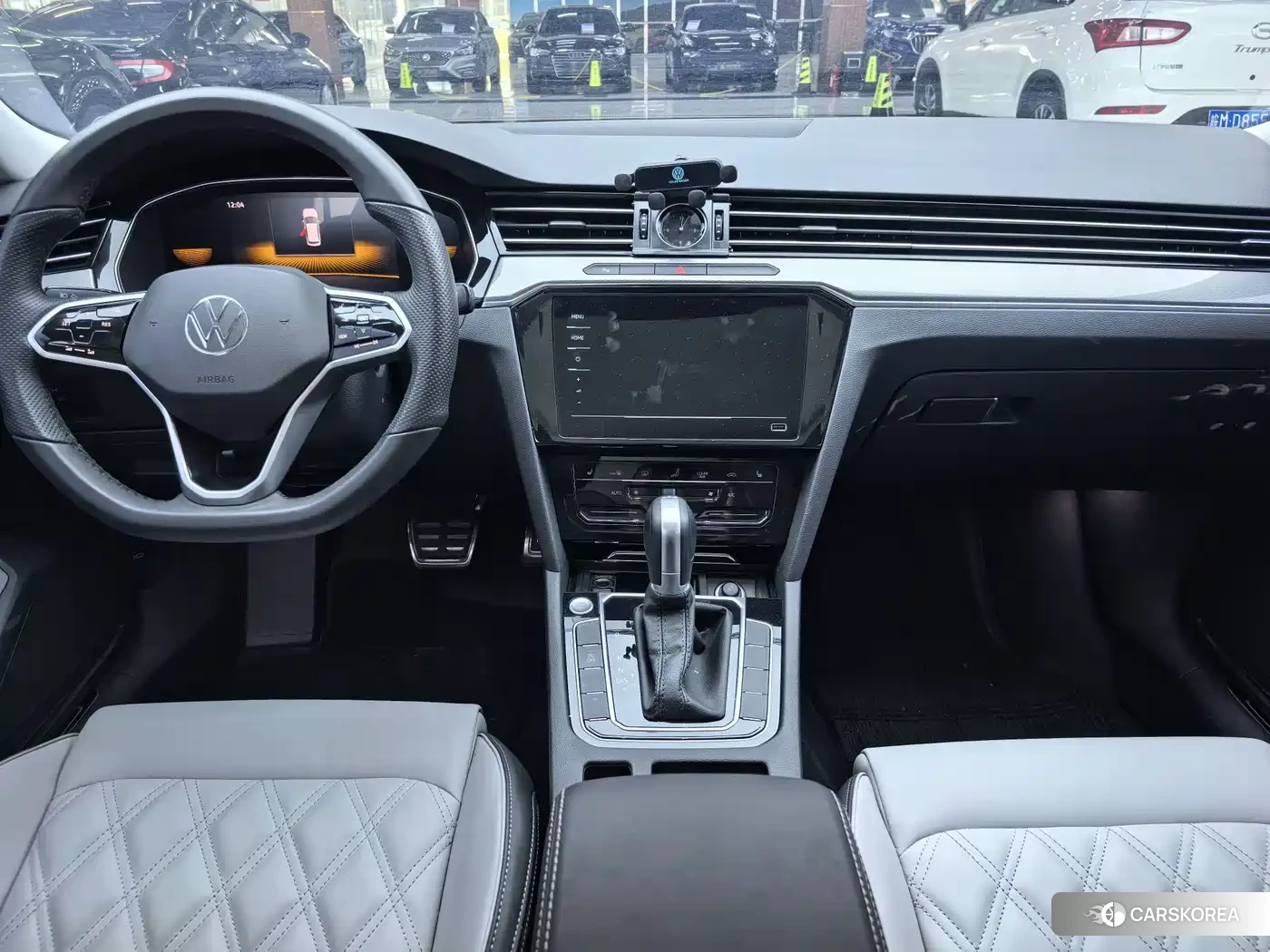 Volkswagen Magotan 2025 Черный из Китая, фото 6