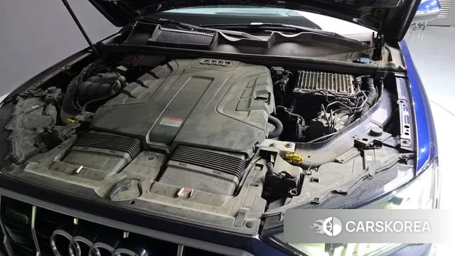 Audi Q7 (4M) id 3390829 из Кореи 16