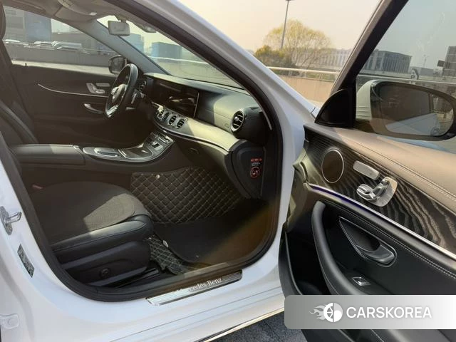Mercedes-Benz E-class id 4254719 из Китая 12