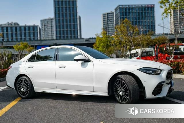 Mercedes-Benz Class C 2024 Белый из Китая, фото 6