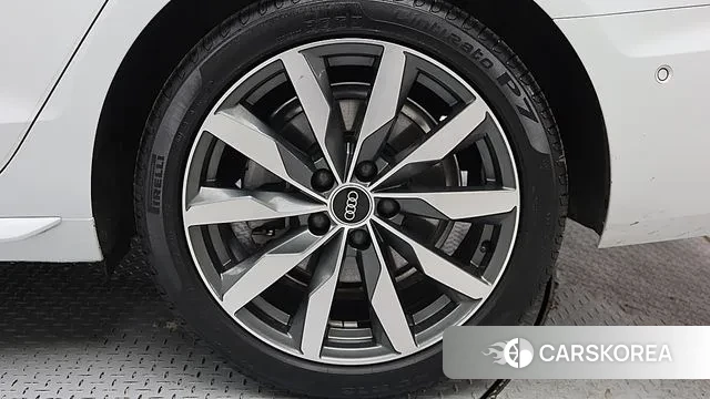 Audi A4 (B9) id 3615156 из Кореи 16