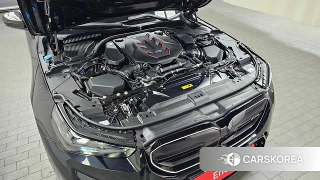 BMW M5 (G90) id 4400151 из Кореи 29