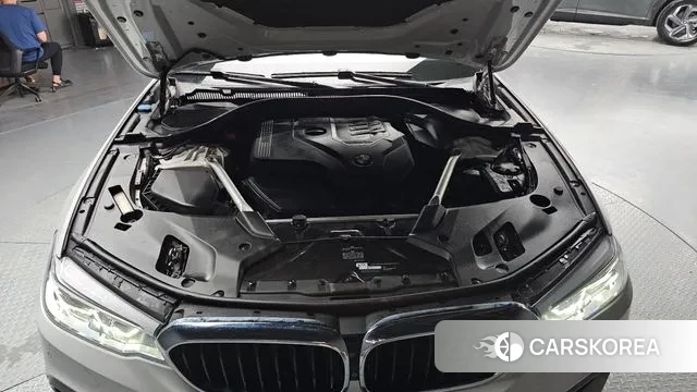 BMW 5 Series (G30) id 2940983 из Кореи 16