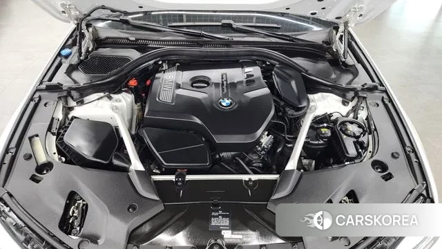 BMW 5 Series (G30) id 3661837 из Кореи 16