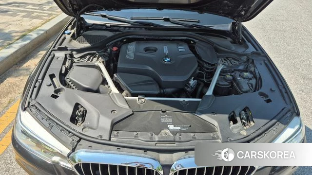 BMW 5 Series (G30) id 4318245 из Кореи 13