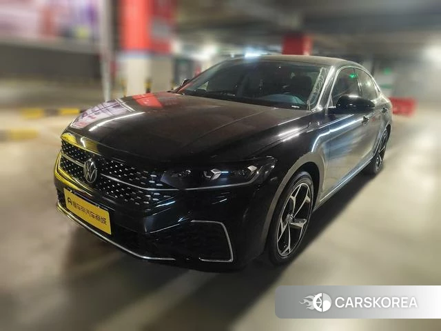 Volkswagen Passat 2024 Черный из Китая, фото 6