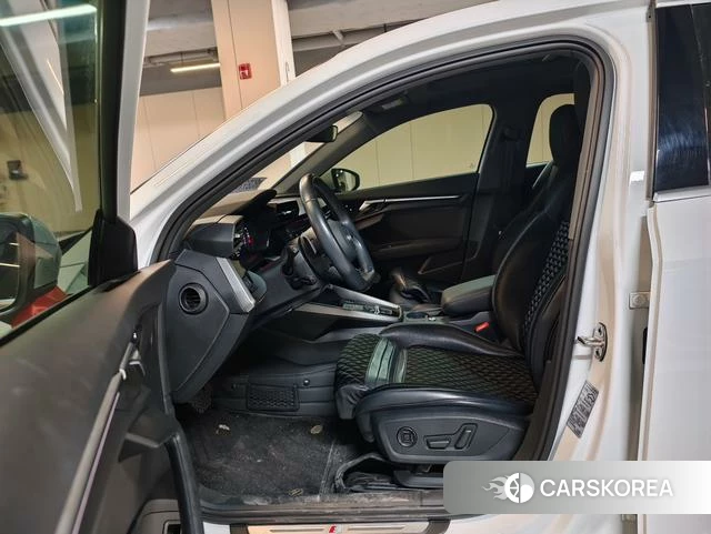 Audi A3 2024 Белый из Китая, фото 6