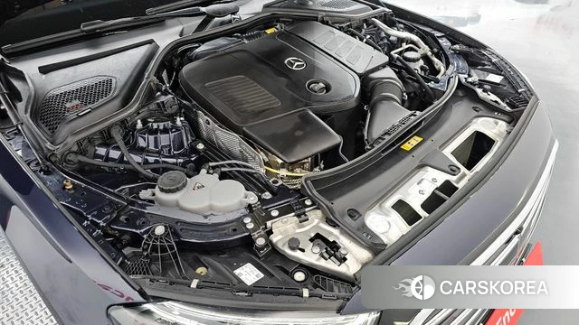 Mercedes-Benz E-Class W214 id 4230152 из Кореи 16