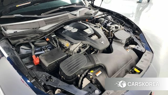 Maserati Ghibli id 4637291 из Кореи 32