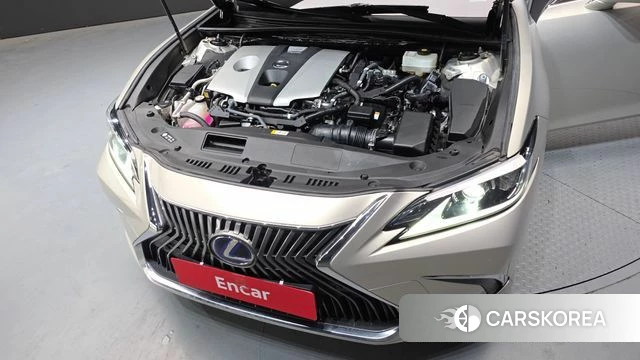 Lexus ES300h 7th generation id 3936776 из Кореи 16